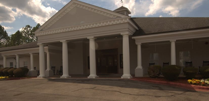 Front entrance of Proveer at Byrd Springs facility