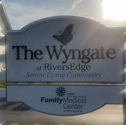 Facility sign displaying the name and community details