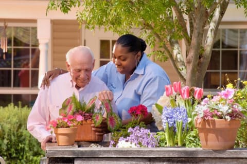 Colonial Oaks at Leawood