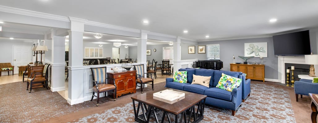 Bright common area with seating and decor