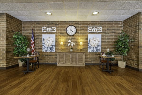 Bright common area with a welcoming atmosphere