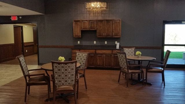 Jefferson City Manor