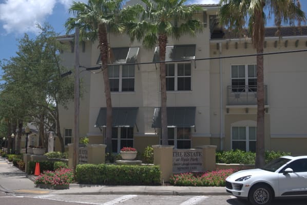 Exterior view of The Estate At Hyde Park building