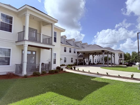 Exterior view of Francois Bend Senior Living facility