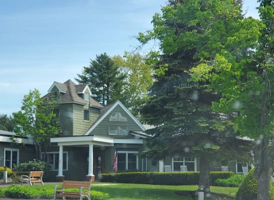 Exterior view of Clover Health Care facility