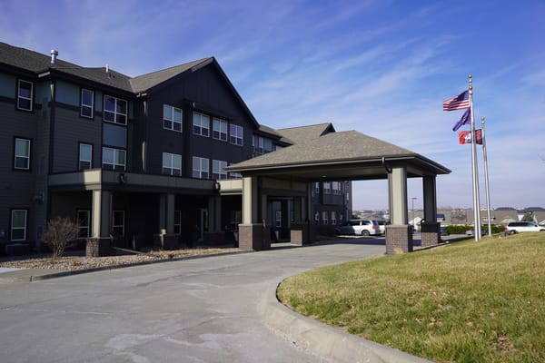 Front entrance of Esprit Whispering Ridge facility