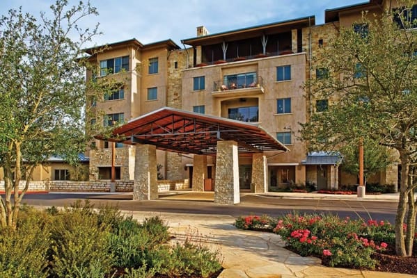 Exterior view of the Querencia at Barton Creek building