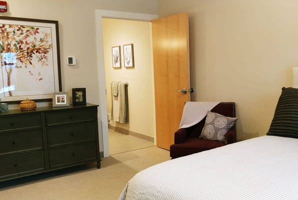 Cozy resident room with a warm atmosphere