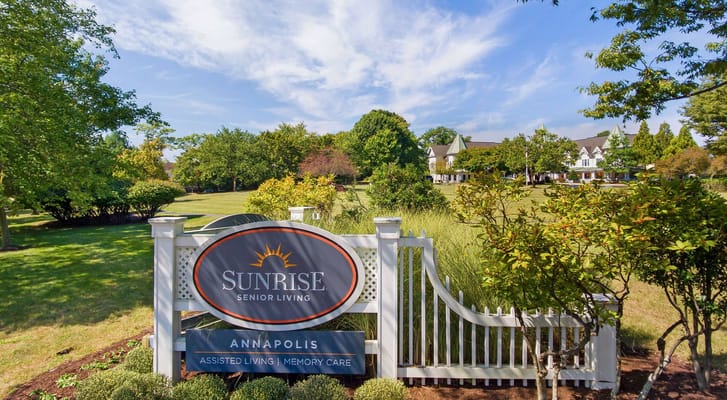 Entrance sign for Sunrise of Annapolis senior living facility