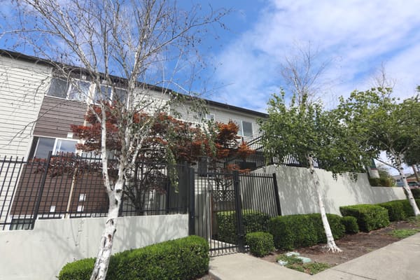 Entrance gate and facade of Cascade Park Gardens