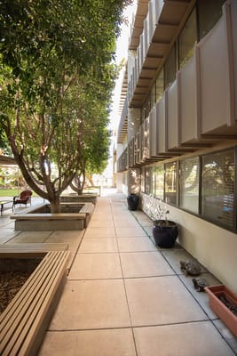 Life Care Center of North Glendale