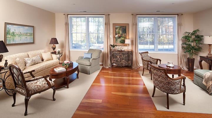 Bright and cozy common area with comfortable furniture