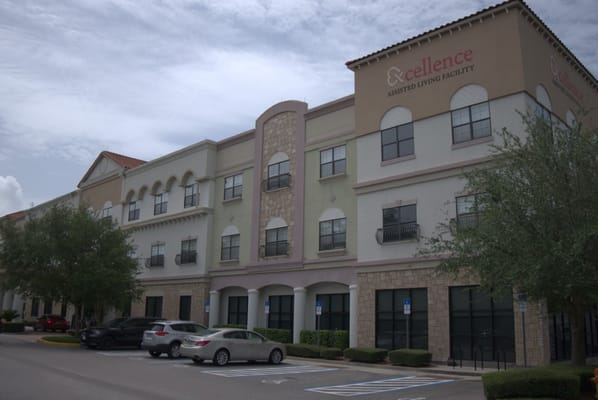 Exterior view of Excellence Senior Living Facility in Orlando, FL