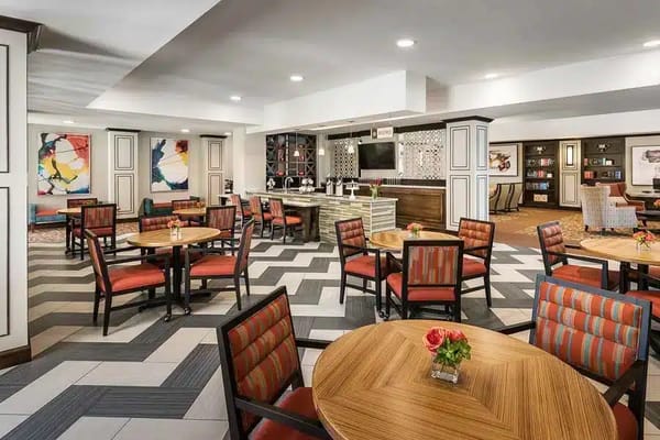 MorningStar Senior Living at Golden Ridge