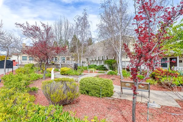 Beautiful garden space at Oakland Heights Senior Living