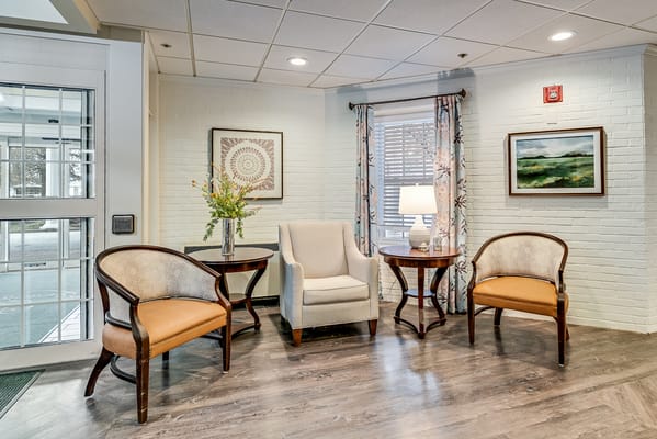 Colonial Heights Senior Living