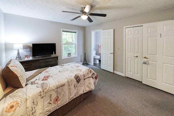 Private resident room with bed and desk