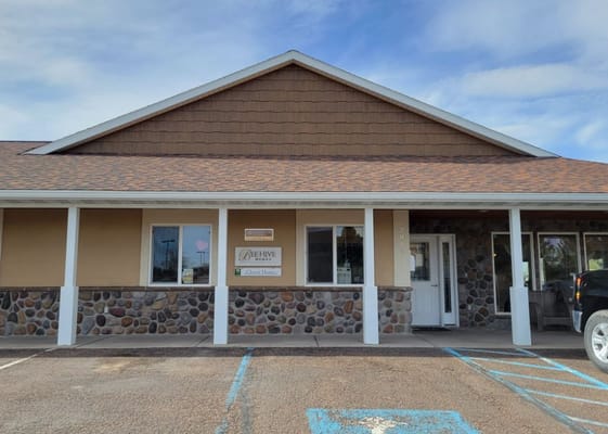 Front entrance of BeeHive Homes of Great Falls facility