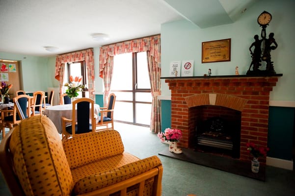 Cozy common area with seating and decorative touches