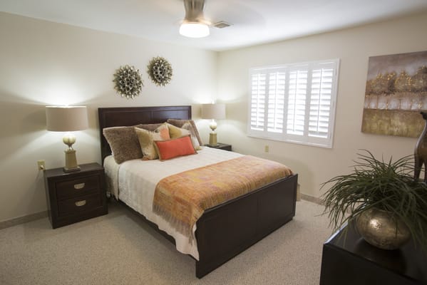 Well-decorated bedroom in a senior living facility