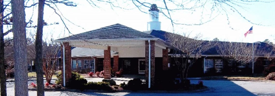 Front entrance of Trinity Elms Health and Rehab facility