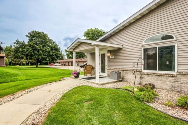 Dimensions Living Green Bay