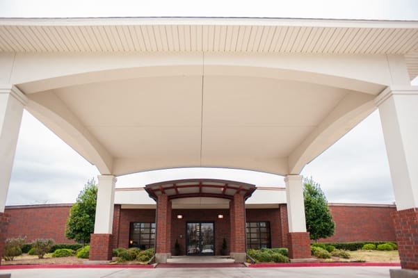 Exterior view of Riverview Care Center entrance