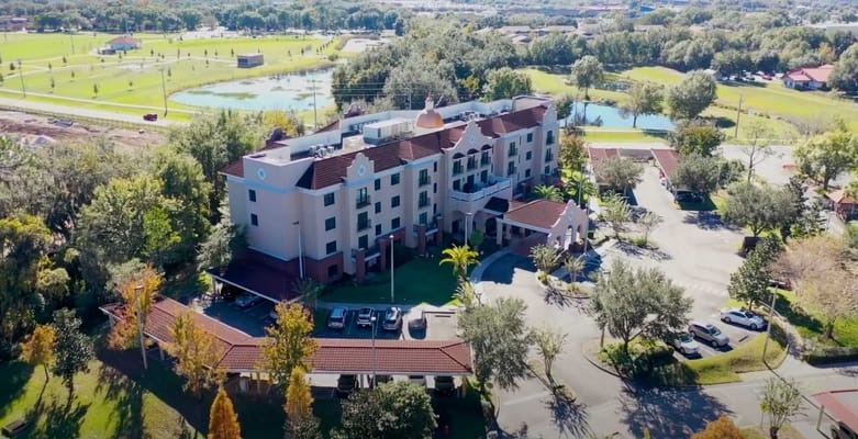Aerial view of The Estates At Carpenters facility and grounds