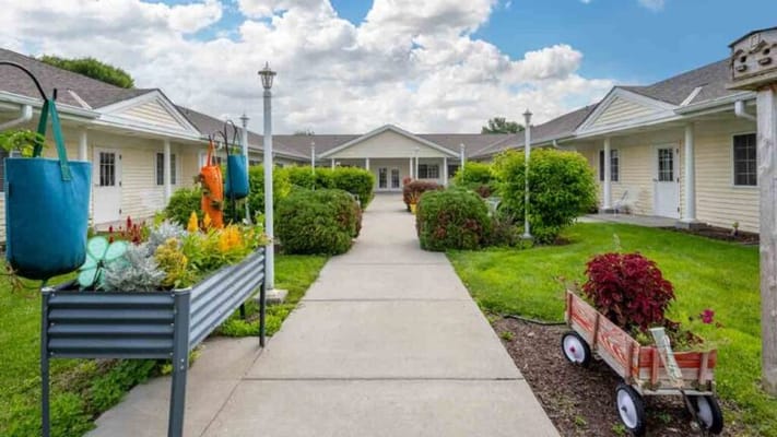 Cottonwood Senior Living