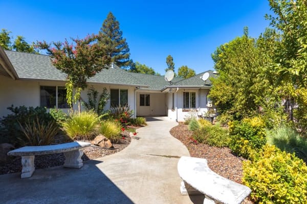 Roses & Ivy Assisted Living Facility for the Elderly