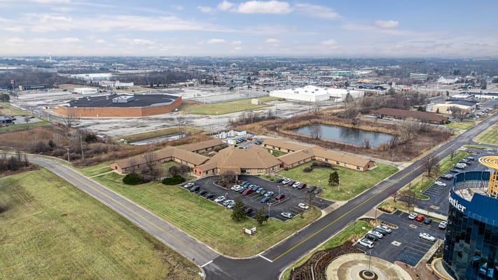 Aerial view of Lincolnshire Health Care Center and surrounding area