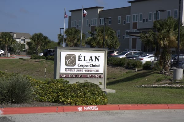Signage for ÉLAN Corpus Christi assisted living facility