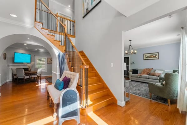 Beautiful entryway of an assisted living facility