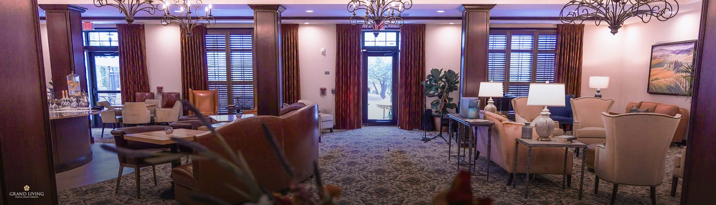 Grand Living at Tuscan Lakes