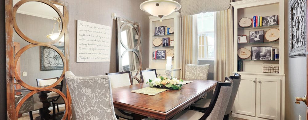 Cozy common area with dining table and decor