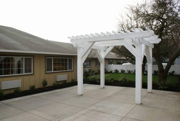 Outdoor seating area with pergola