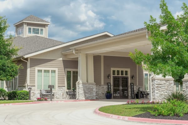 Exterior view of Chapters Living facility entrance
