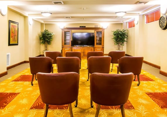 Comfortable common area with seating for residents