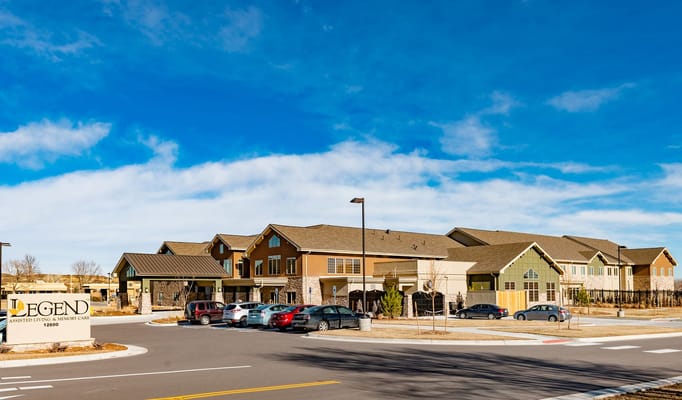 Exterior view of Legend of Broomfield assisted living facility