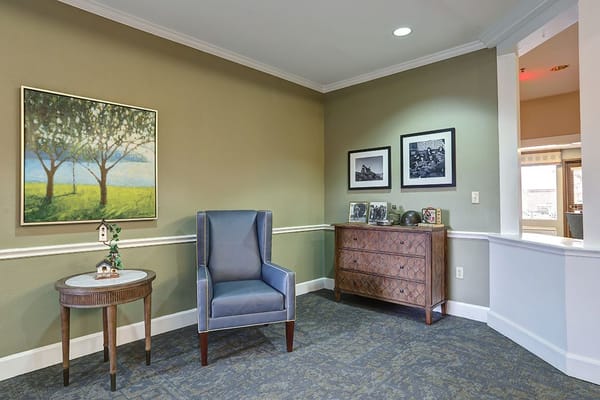 Bright and welcoming common area with comfortable seating.