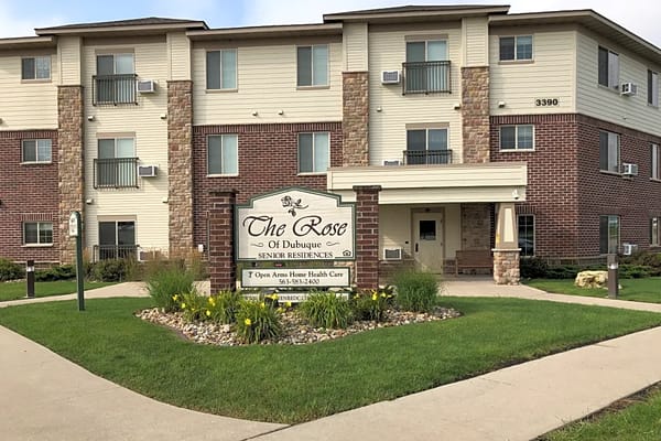 Entrance of The Rose of Dubuque senior living facility