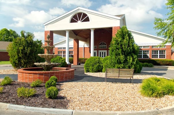 Exterior view of the Wilshire at Lakewood Rehab Center
