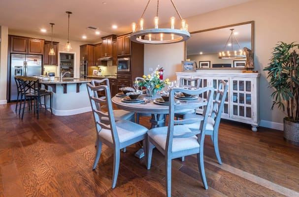 Cozy dining area in an assisted living facility