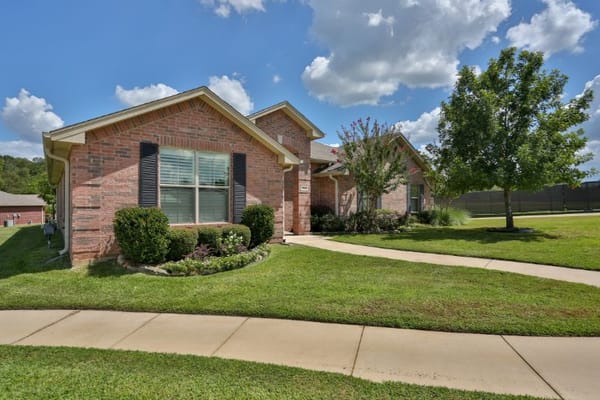 Exterior view of Meadow Lake Senior Living building
