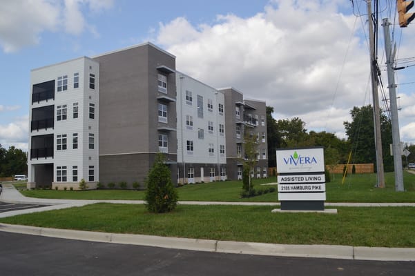 Exterior view of Vivera Senior Living building