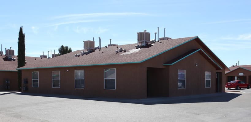 Exterior view of Western Carolina senior living facility