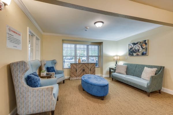 Common area with seating in a senior living facility