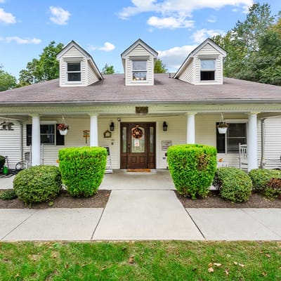 Fox Trail Memory Care Living at Park Ridge