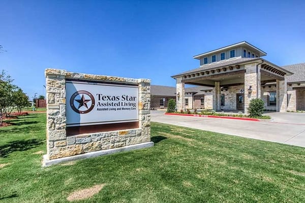 Exterior view of Texas Star Assisted Living entrance