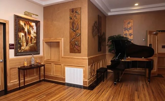 Interior view of a decorative lounge with a piano